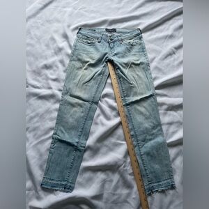 Lucky Brand Women's Charlie Pencil Capri Jeans Light Wash Blue, Sz 0/25